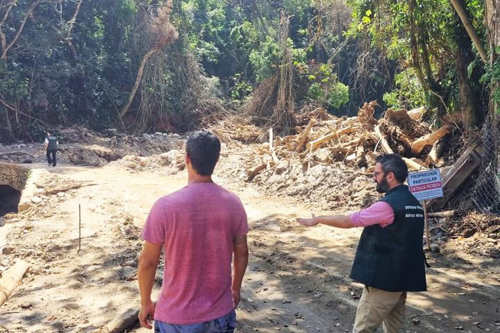 A Defensoria verificou os estragos provocados pelas chuvas em comunidades caiçaras. Foto: Jairo Salvador