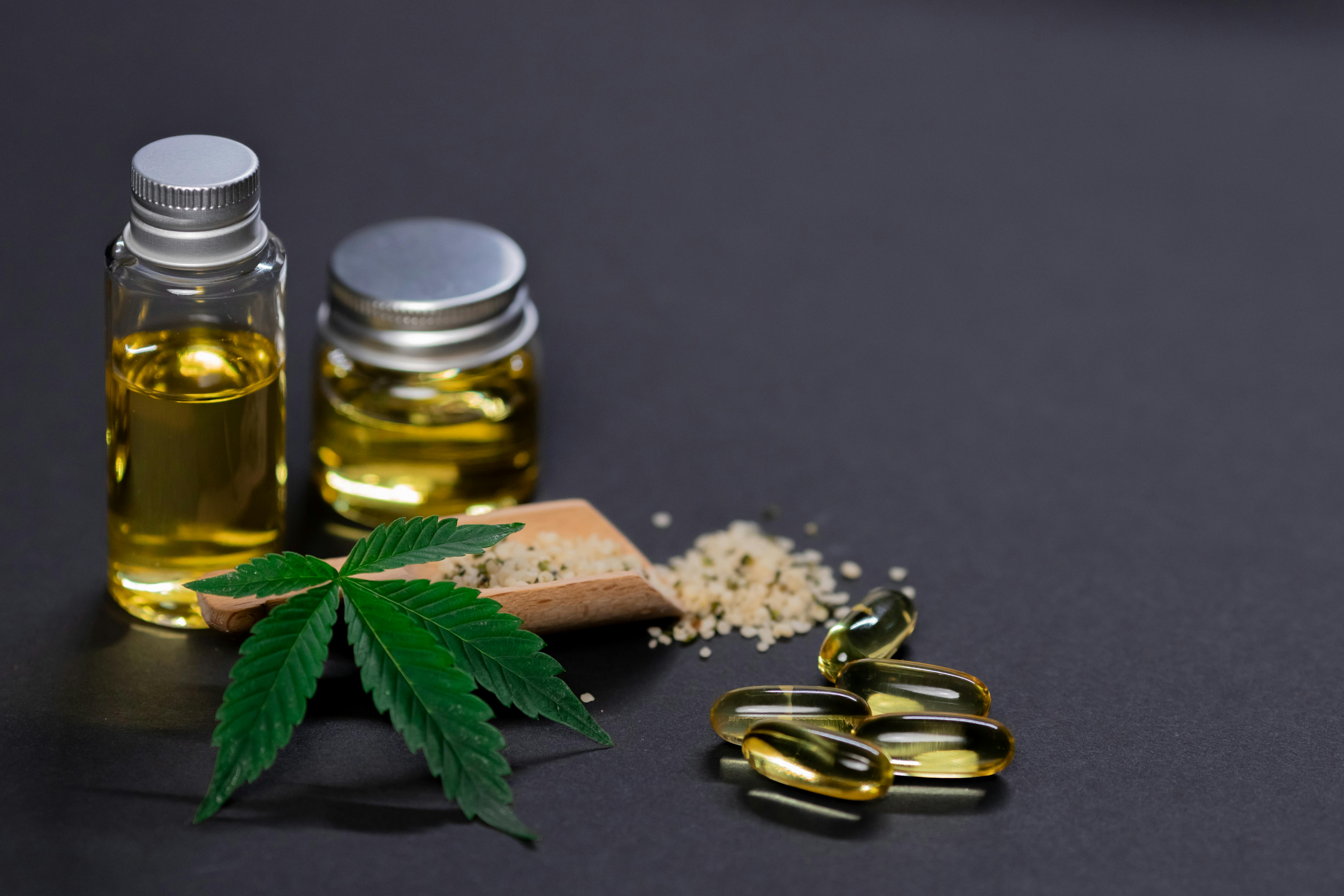 Defensoria Pública obtém salvo-conduto definitivo para cultivo de cannabis a mãe de criança com autismo